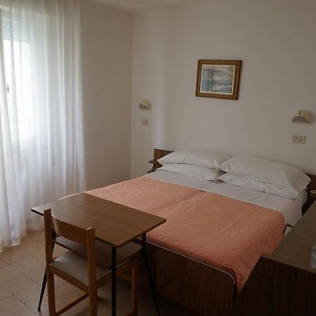 Hotel Aurora Gabicce Mare Zewnętrze zdjęcie