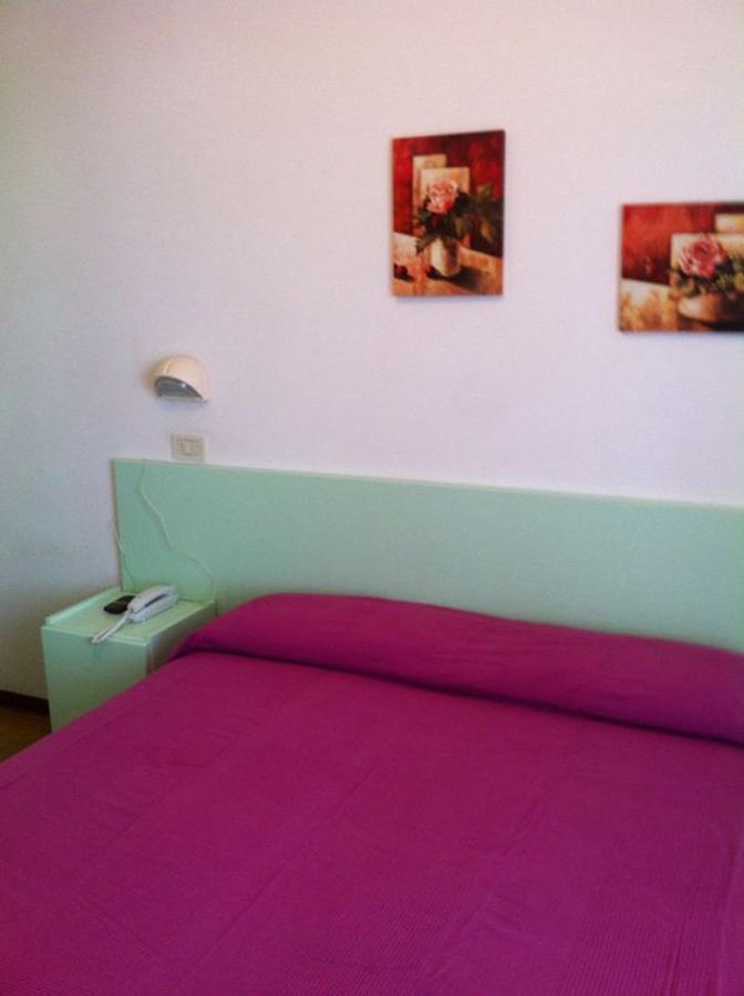 Hotel Aurora Gabicce Mare Zewnętrze zdjęcie