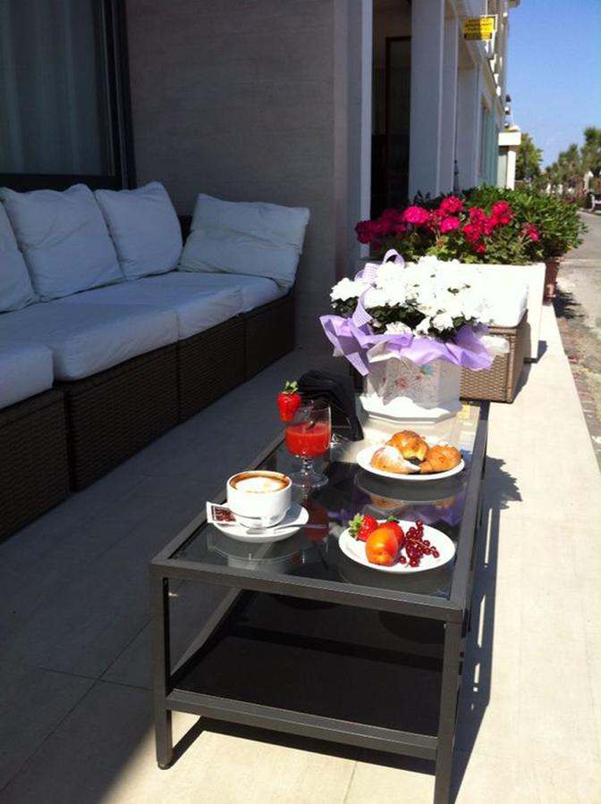 Hotel Aurora Gabicce Mare Zewnętrze zdjęcie