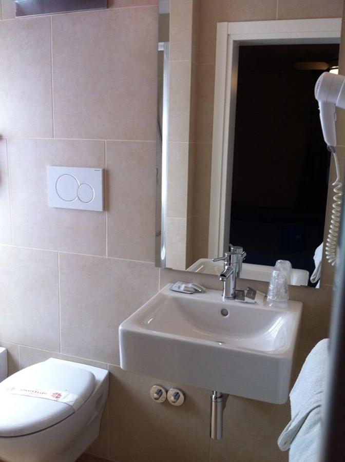 Hotel Aurora Gabicce Mare Zewnętrze zdjęcie